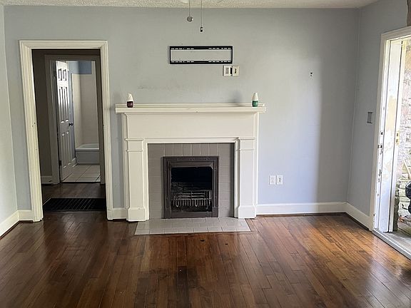 5th image of 269 E Eastland St