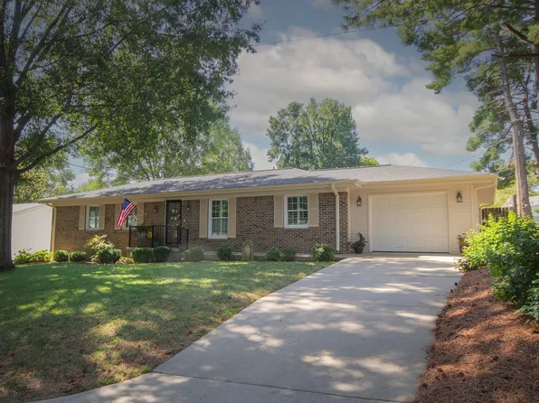 1227 Piedmont Rd, Paducah, KY 42001