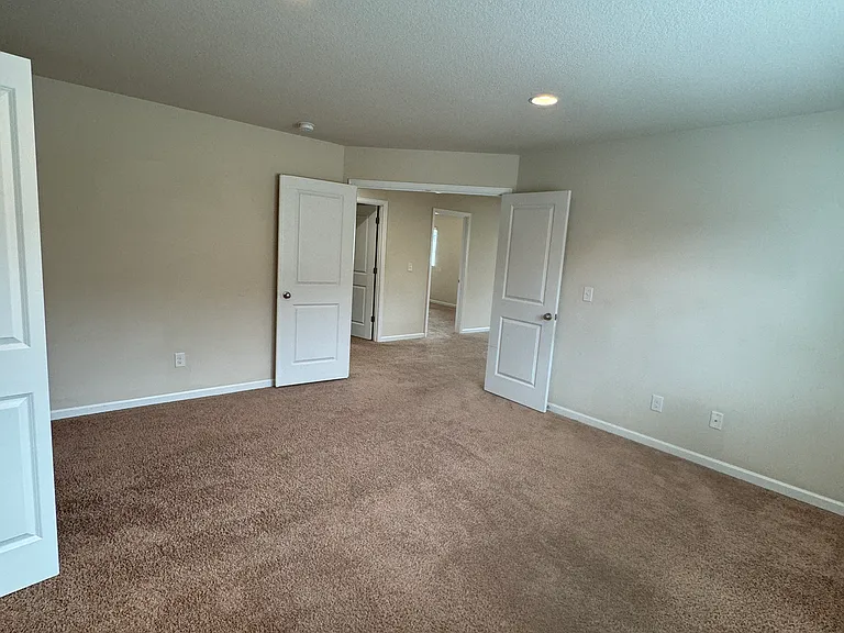 17531 SE Pinnacles St — Photo 19
