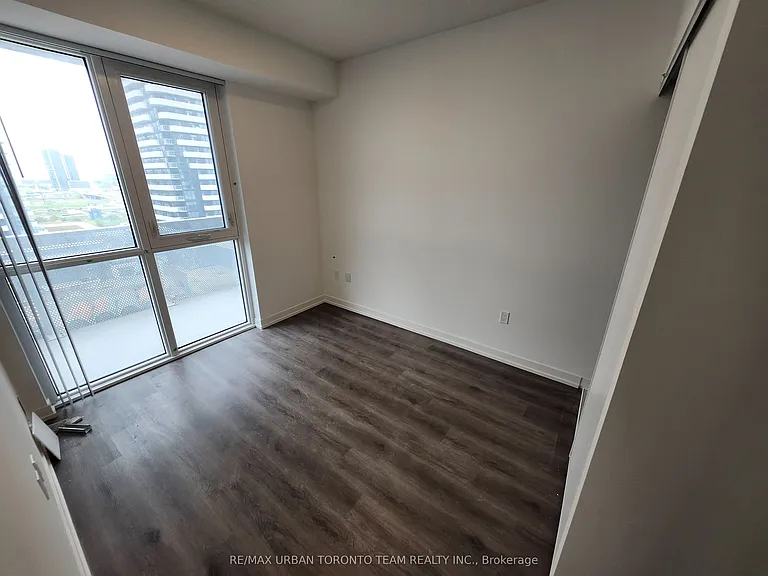 28 Interchange Way #1202 — Photo 14