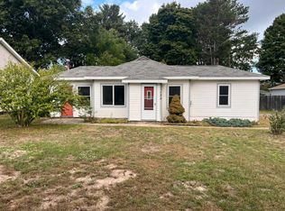 1130 Englewood Ave, Muskegon, MI 49441