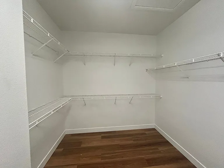 3816 Waynesvill St — Photo 35