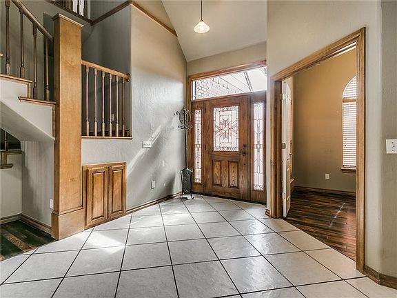 4th image of 12401 Bell Gardens Dr