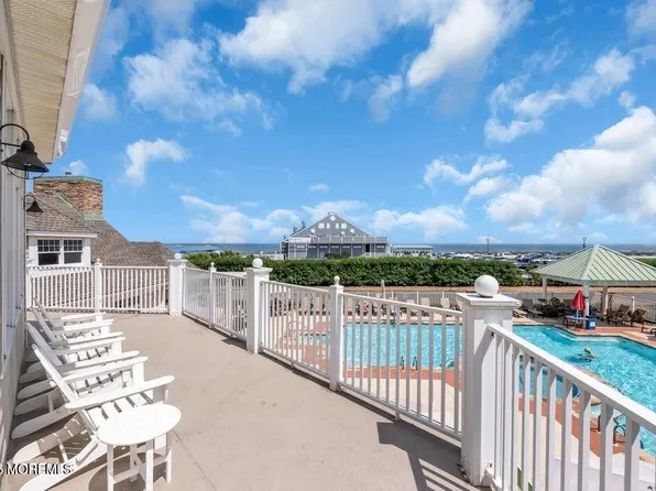 33 Cooper Ave Unit 210, Long Branch, NJ 07740