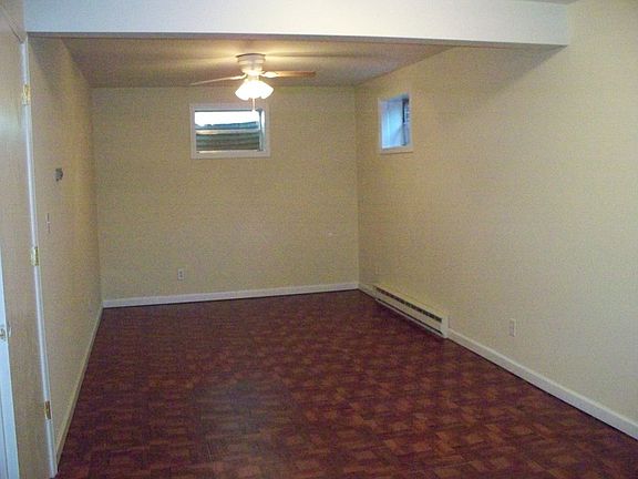 3rd image of 400 Dorrier Dr APT 7