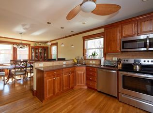 615 Newport Ave, Quincy, MA 02170