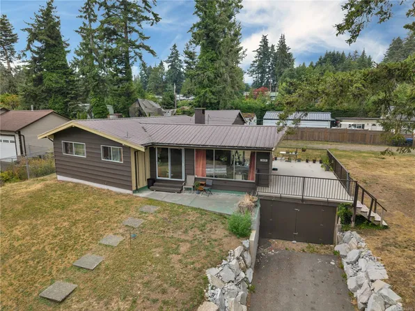 3479 Fraser Rd, Comox Valley, BC V9N 9P2
