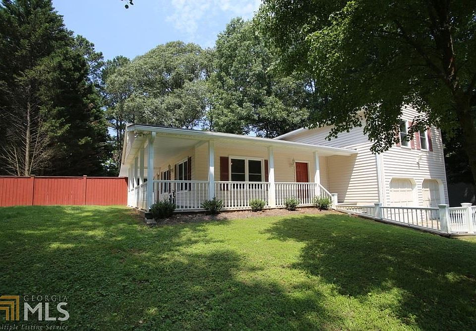 1st image of 150 Sheringham Dr