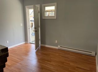 196 Buckingham St #1, Waterbury, CT 06710