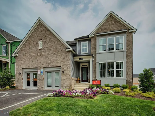 8540 Sunell Ln, Ellicott City, MD 21043