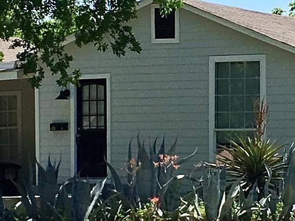5th image of 1042 W Lynwood Ave #2