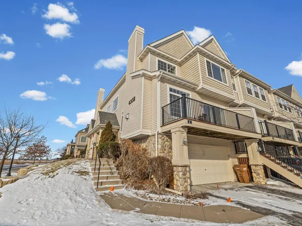 4332 Victor Path Unit 1, Hugo, MN 55038