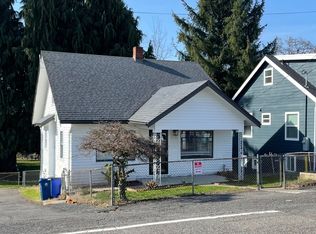 34 NE Bridgeton Rd #1, Portland, OR 97211