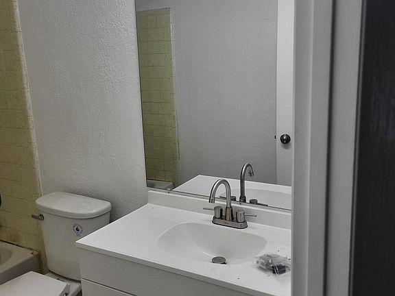 2nd image of 6903 Forest Meadow St