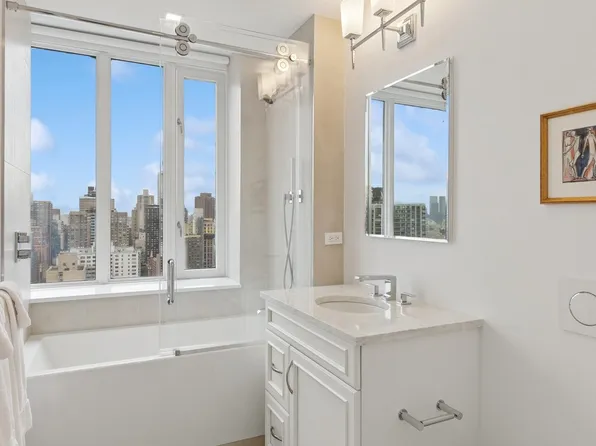 455 East 86th Street image 12 of 16