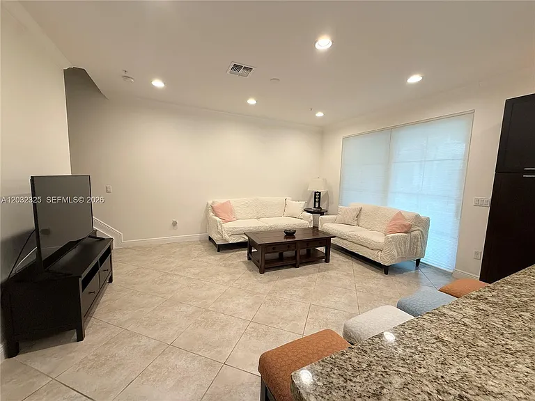 3341 NW 125th Ln — Photo 7