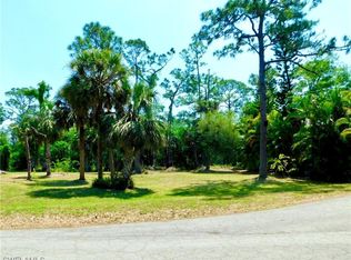 17020 Laurelin Ct, North Fort Myers, FL 33917