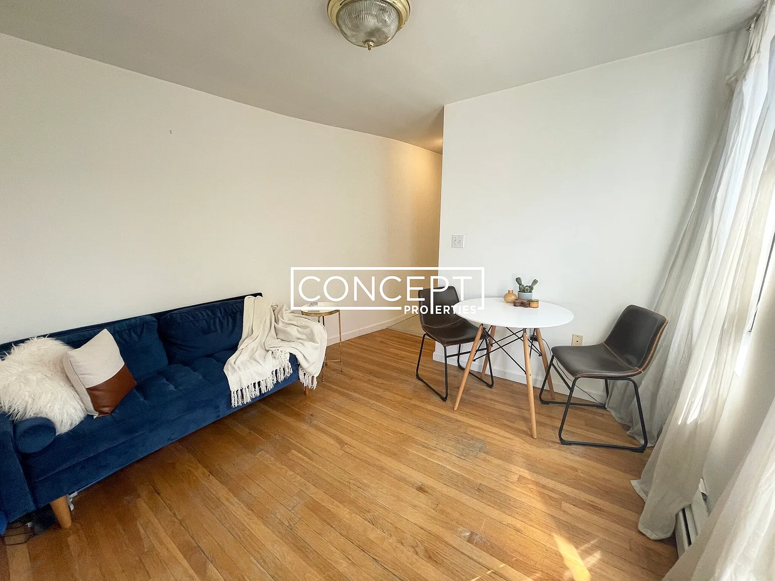 2 bed, 1.0 bath, $3,450 — Photo 2