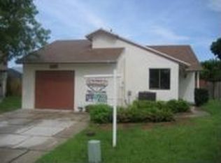 911 SW 111th Ave, Pembroke Pines, FL 33025