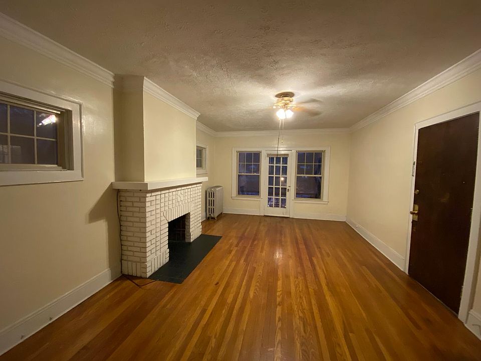 1st image of 2653 Euclid Heights Blvd #15