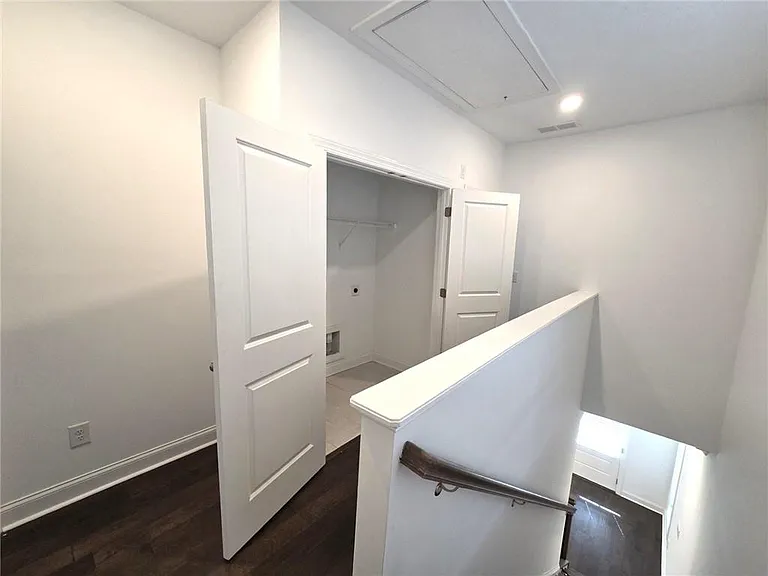 885 Green Sapling Trl — Photo 17