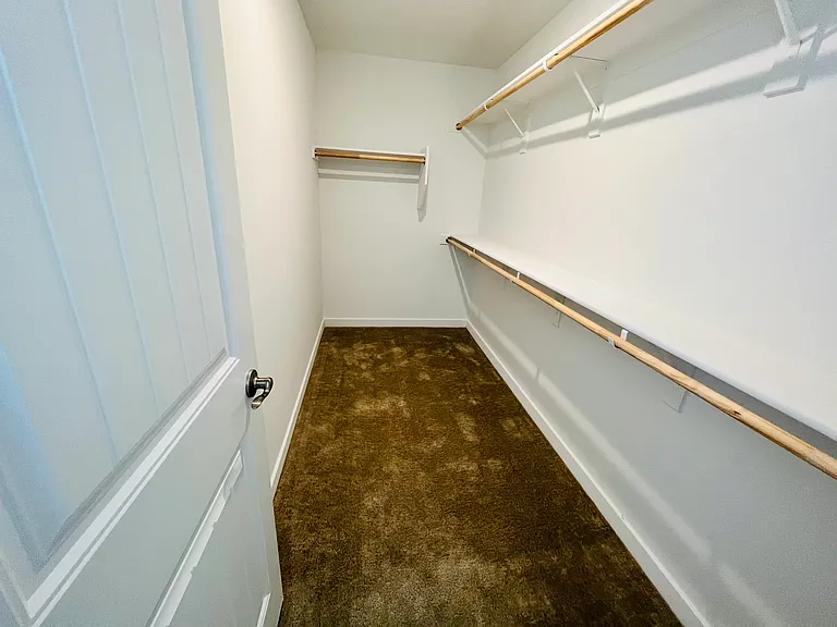 6038 W Hartford Ct — Photo 21