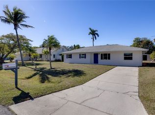 7171 Drake Dr, Fort Myers, FL 33908
