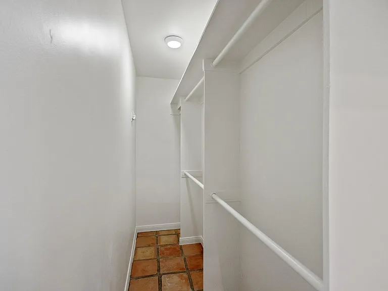 1114 Evenstar Ave — Photo 34