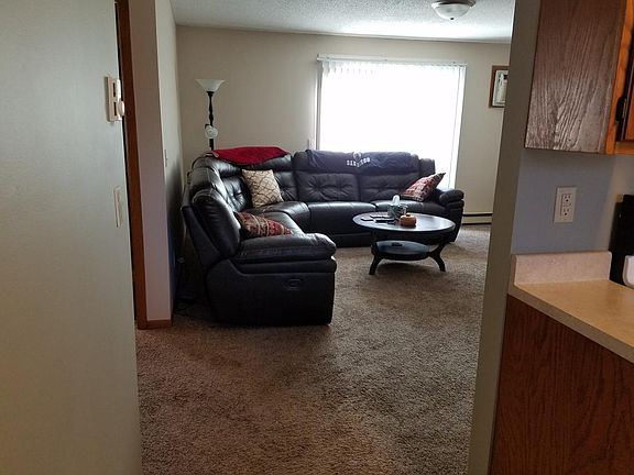 2nd image of 10565 45th Ave N APT 3
