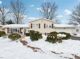 628 Matawan Dr, Campbell, OH 44405