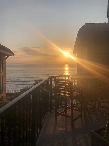 190 Del Mar Shores Ter Photo 1