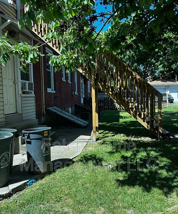2nd image of 825 Church St #3E