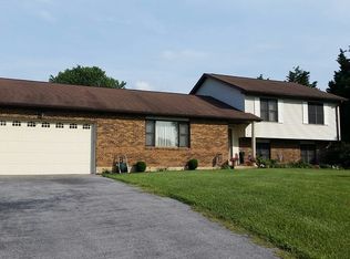 201 Sycamore Ln, Townsend, DE 19734