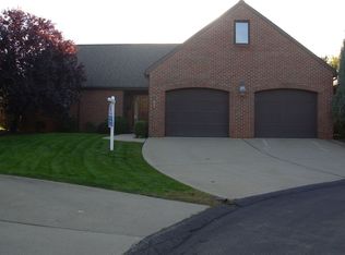 4202 Cheval Blanc Ct, Allison Park, PA 15101