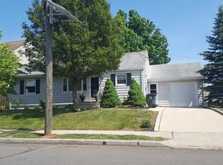 435 Fairview Ave, Colonia, NJ 07067