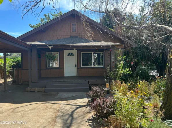 1019 S 21st Ave, Yakima, WA 98902