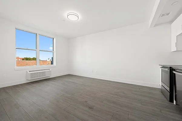 Rented by Corcoran | media 16