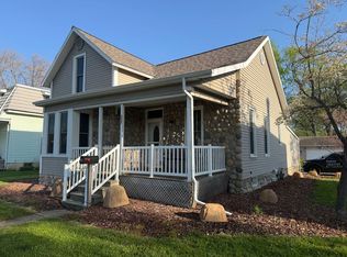 502 W Market St, Nappanee, IN 46550