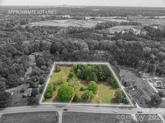 2nd image of 2059 S Point Rd