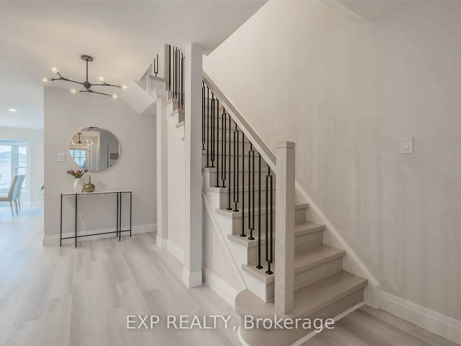 4 bed, $3,400 — Photo 2