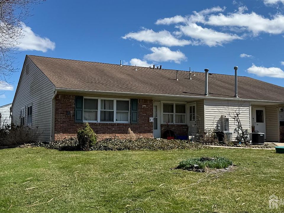 1st image of 37 Haven Dr