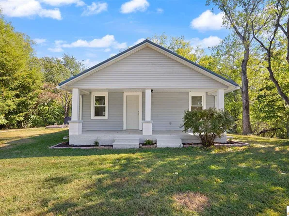 420 Park St, Cave City, KY 42127