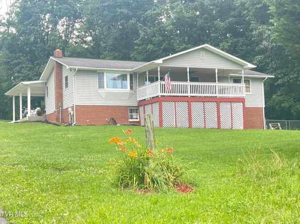 134 Carver Crabtree Rd, Hampton, TN 37658