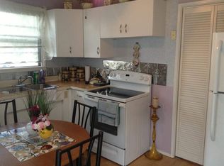 1121 Littlefield Rd, Waterloo, IA 50701