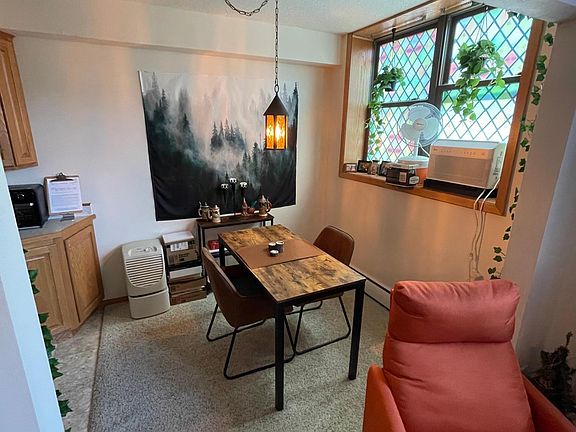 5th image of 323 N German St #2B