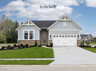 827 Colesbourne Cir, Uniontown, OH 44685