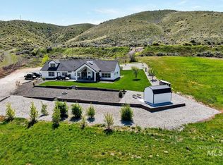 3445 Magnolia Ln, Emmett, ID 83617