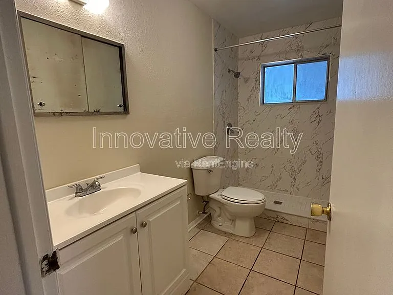 2441 Fifeshire Dr — Photo 12