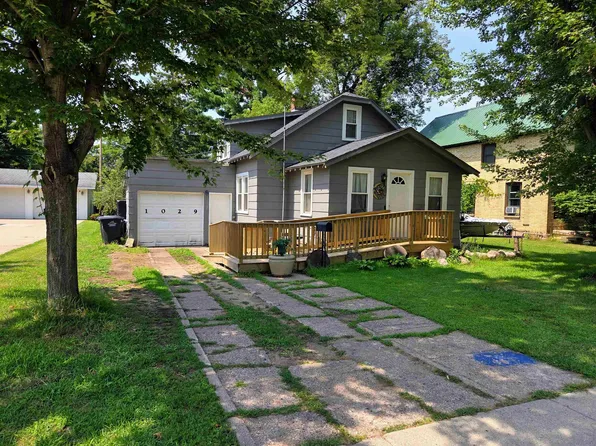 1029 S Main St, Shawano, WI 54166