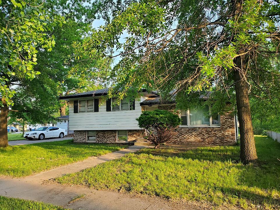1st image of 5417 W 11th Ave